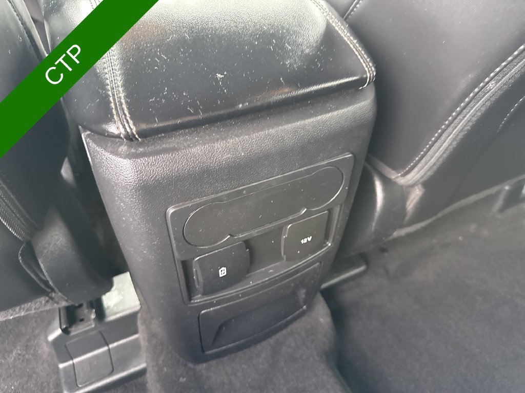 Used 2024 Ford Explorer XLT w/ Equipment Group 202A AWD/4WD image 17