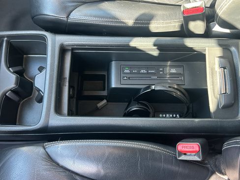 Used 2012 Honda CR-V EX-L image 38
