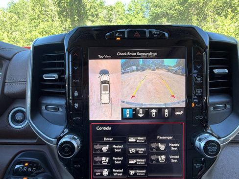 Used 2019 RAM 1500 Laramie AWD/4WD image 35