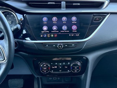 Used 2022 Buick Encore GX Select AWD/4WD image 18