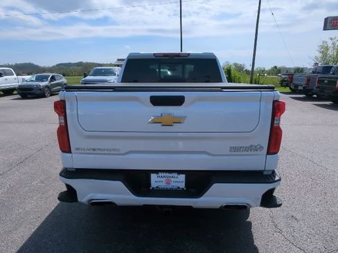 Used 2024 Chevrolet Silverado 1500 High Country AWD/4WD image 33
