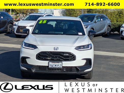 Used 2025 Honda HR-V Sport image 2