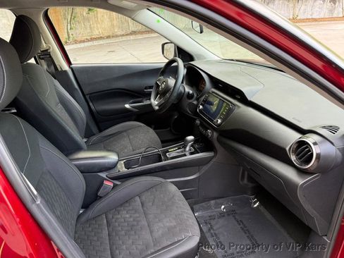 Used 2021 Nissan Kicks SV image 9
