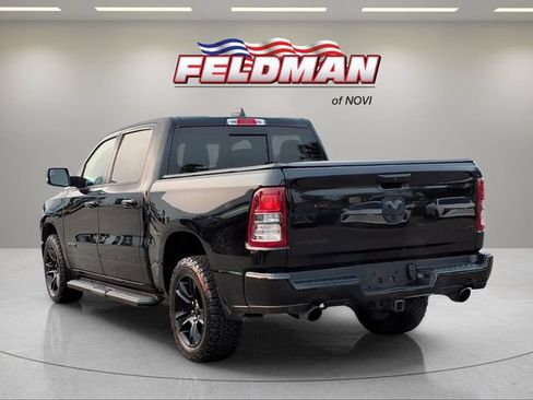 Used 2022 RAM 1500 Big Horn AWD/4WD image 3