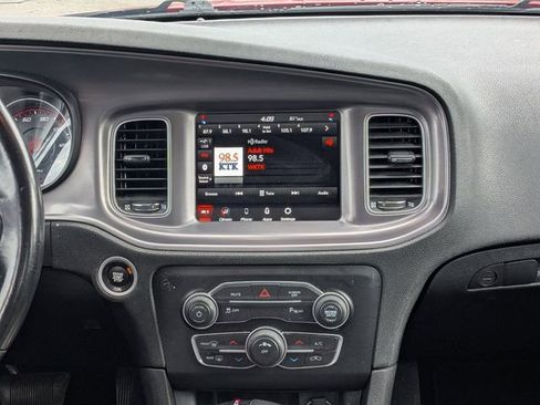 Used 2023 Dodge Charger SXT image 17