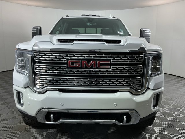 Used 2021 GMC Sierra 3500 Denali w/ Denali Ultimate Package AWD/4WD image 2