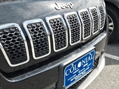 Used 2020 Jeep Cherokee Limited image 5