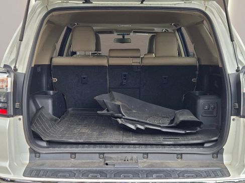 Used 2016 Toyota 4Runner Limited AWD/4WD image 12