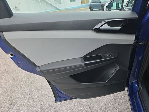 Used 2024 Volkswagen Taos S image 10