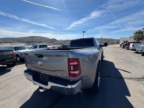 Used 2024 RAM 3500 Tradesman w/ Chrome Appearance Group image 5