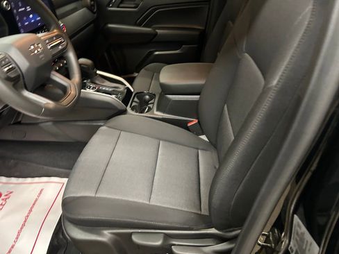 Certified 2024 Chevrolet Colorado Trail Boss w/ Advanced Trailering Package image 12