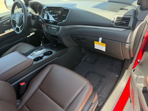 New 2026 Honda Ridgeline RTL image 12