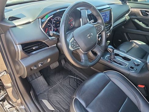 Used 2023 Chevrolet Traverse Premier w/ Redline Edition image 16
