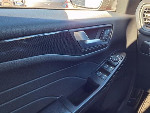 Used 2025 Ford Escape ST-Line w/ Tech Pack #1 image 20