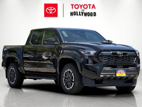 New 2026 Toyota Tacoma TRD Sport image 2