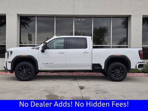 Used 2025 GMC Sierra 2500 AT4 image 4