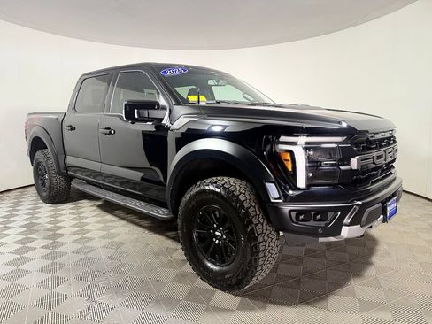 Used 2025 Ford F150 Raptor AWD/4WD image 9