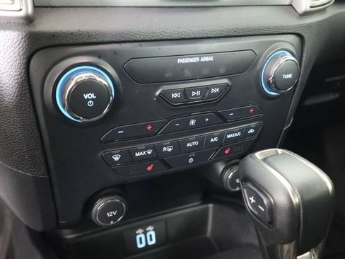 Used 2019 Ford Ranger XLT w/ Equipment Group 302A Luxury AWD/4WD image 60