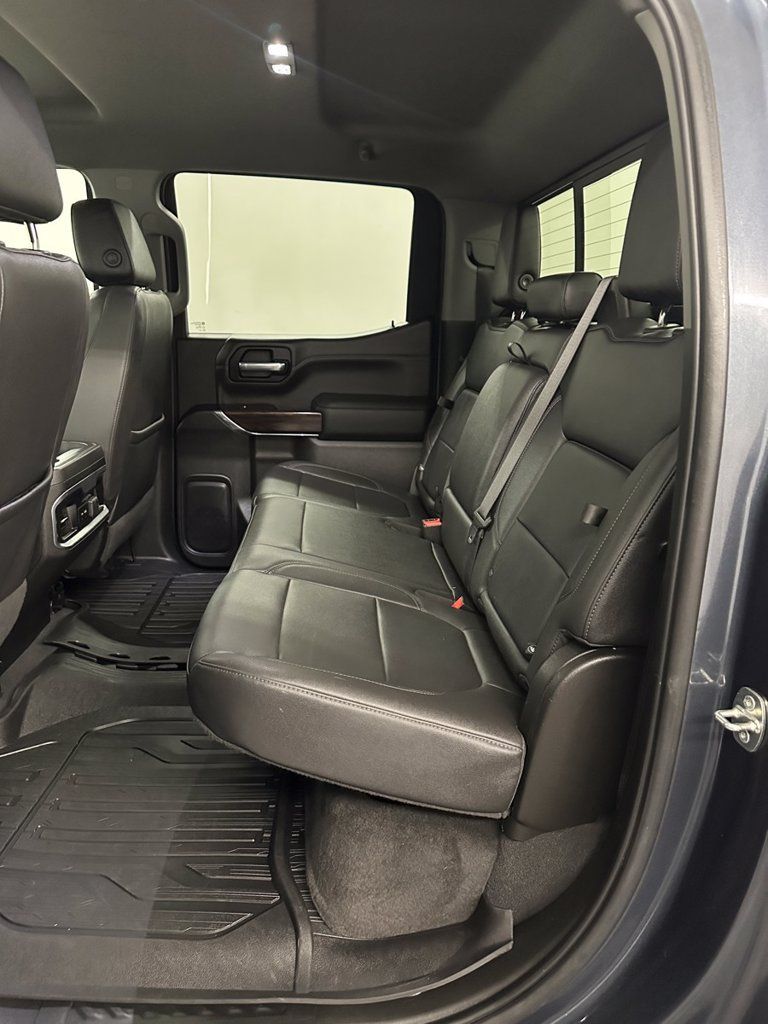 Used 2022 GMC Sierra 1500 SLT w/ SLT Premium Plus Package AWD/4WD image 27