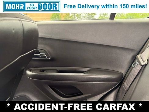 Used 2022 Chevrolet Trax LT AWD/4WD image 42