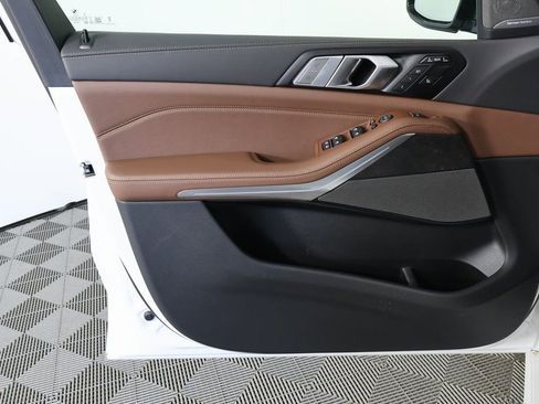 New 2026 BMW X7 xDrive40i w/ M Sport Package image 8
