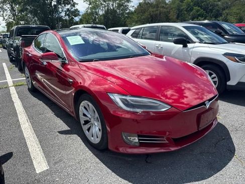 Used 2018 Tesla Model S 100D AWD/4WD image 1