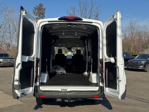 New 2026 Ford Transit 250 148 Medium Roof Extended AWD image 7