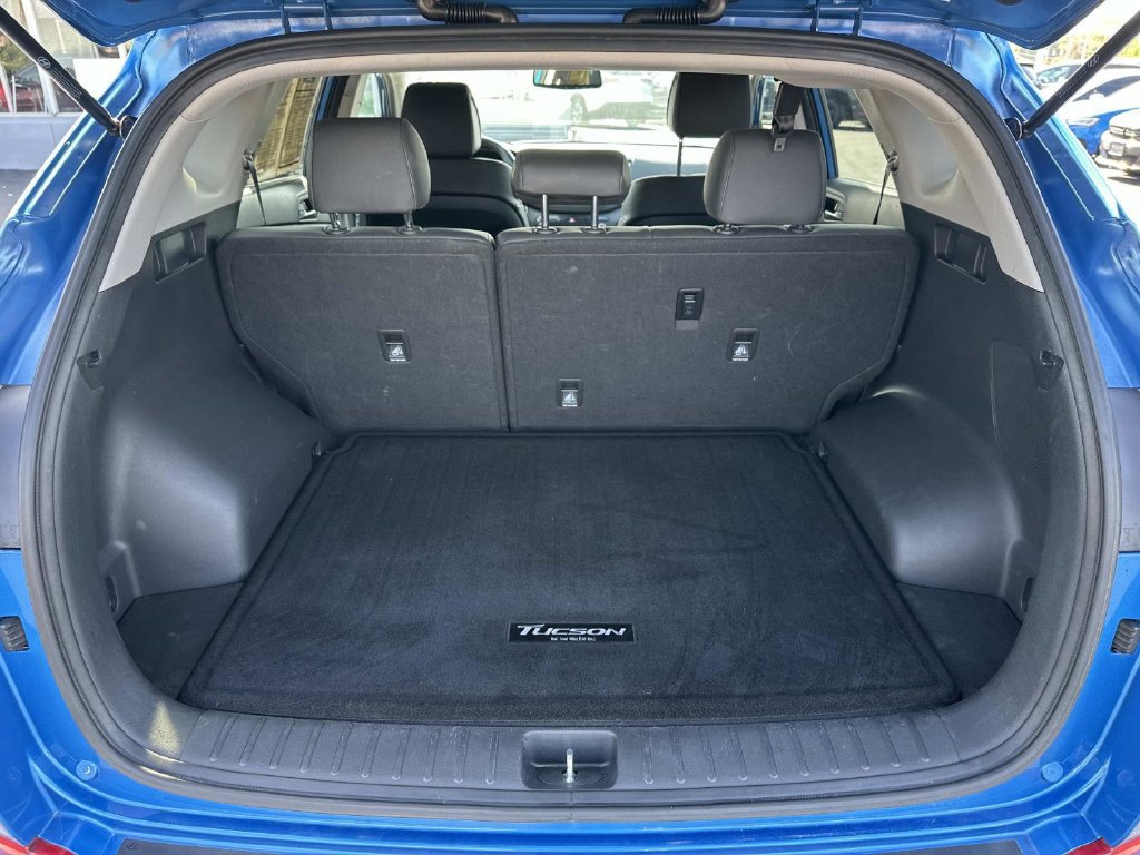 Used 2017 Hyundai Tucson SE Plus FWD image 10