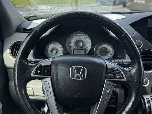 Used 2013 Honda Pilot Touring image 15