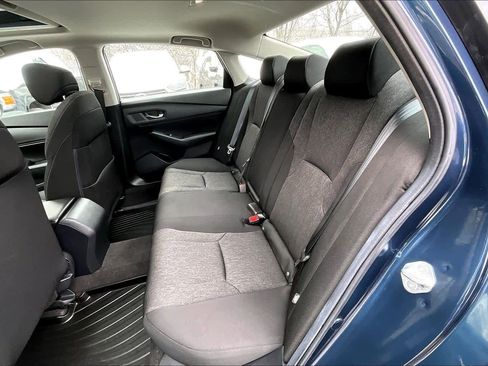 Used 2024 Honda Accord EX image 19
