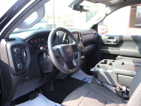 Used 2020 Chevrolet Silverado 1500 Custom Trail Boss w/ Custom Convenience Package image 13