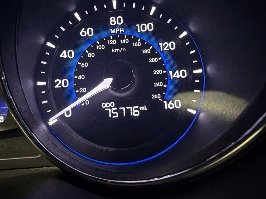 Used 2015 Hyundai Sonata Hybrid FWD image 7