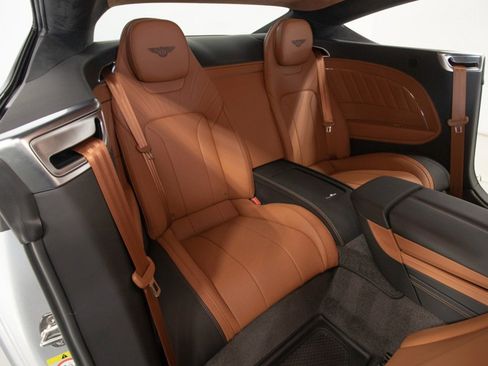 Used 2024 Bentley Continental GT Mulliner image 50