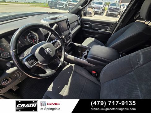 Used 2022 RAM 2500 Big Horn w/ Level C Equiment Group AWD/4WD image 9