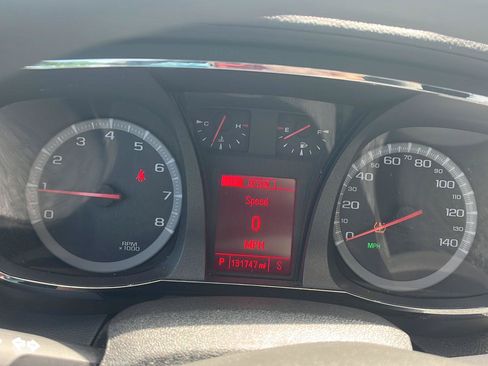 Used 2015 GMC Terrain SLE w/ LPO, Protection Package FWD image 9