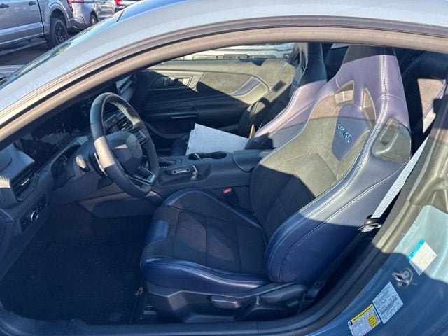 Used 2025 Ford Mustang Dark Horse RWD image 9