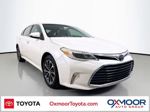 Used 2016 Toyota Avalon XLE Plus image 1
