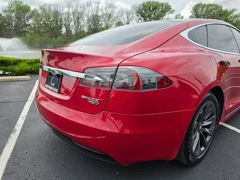 Used 2018 Tesla Model S 75D AWD/4WD image 10