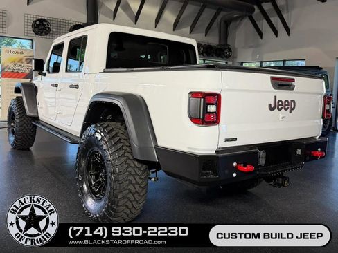 Used 2021 Jeep Gladiator Rubicon AWD/4WD image 10