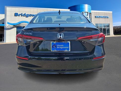 Used 2023 Honda Civic EX image 5