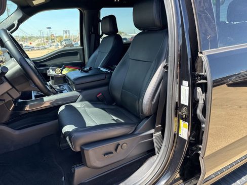 Used 2022 Ford F150 XLT w/ Equipment Group 302A High image 13