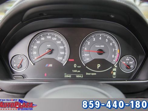 Used 2018 BMW M3 image 48