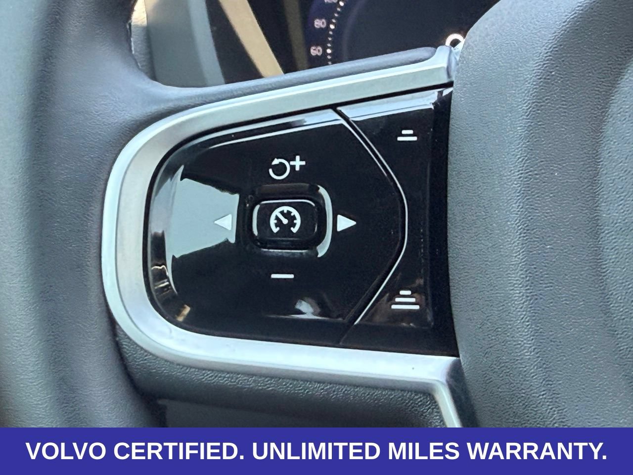 Certified 2026 Volvo XC60 B5 Plus AWD/4WD image 16