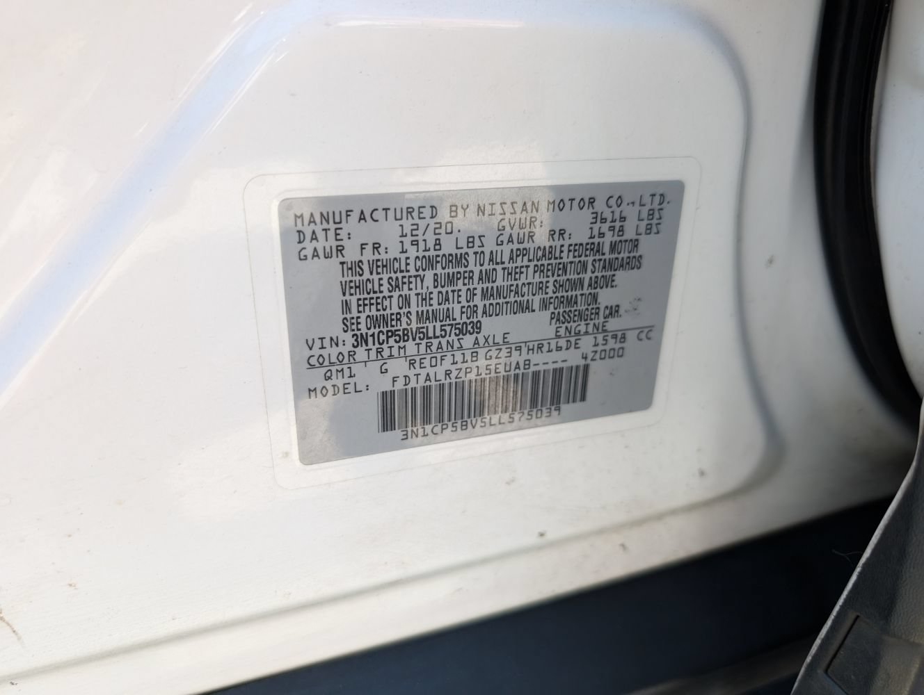 Used 2020 Nissan Kicks S FWD image 25