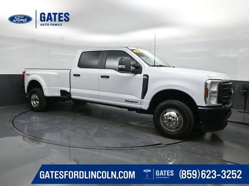 Used 2025 Ford F350 XL AWD/4WD image 1