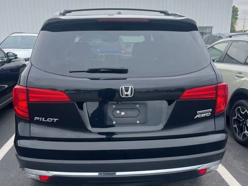 Used 2017 Honda Pilot Touring image 5