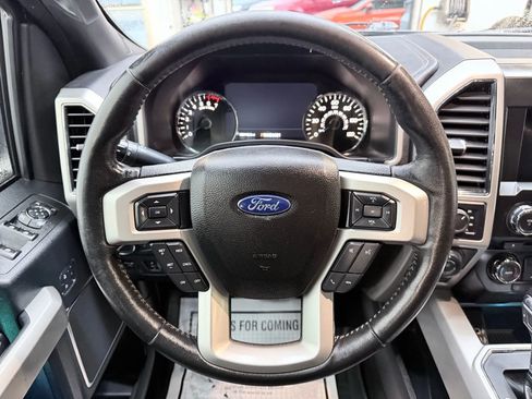 Used 2017 Ford F150 Lariat image 17