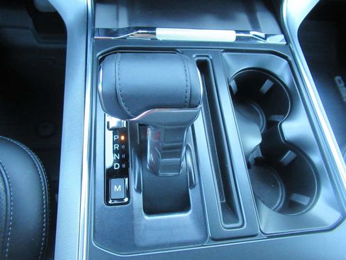 Used 2025 Ford F150 Platinum w/ Equipment Group 702A High AWD/4WD image 29