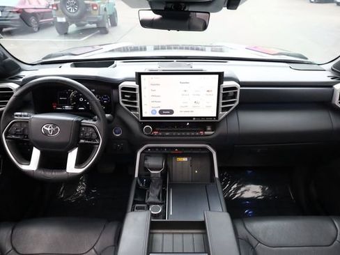 Used 2024 Toyota Tundra Platinum image 13