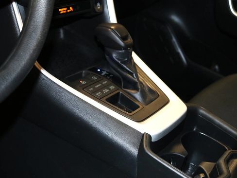 Used 2021 Toyota RAV4 LE image 37